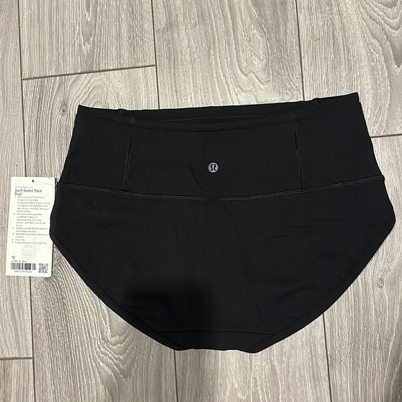 Lululemon Swift Speed Race Brief - Picture 4 of 4